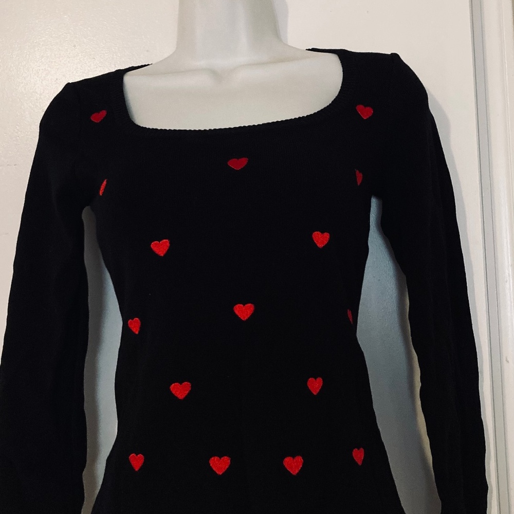 Timing Black Long Sleeve Shirt – Red Embroidered Hearts (Size L)